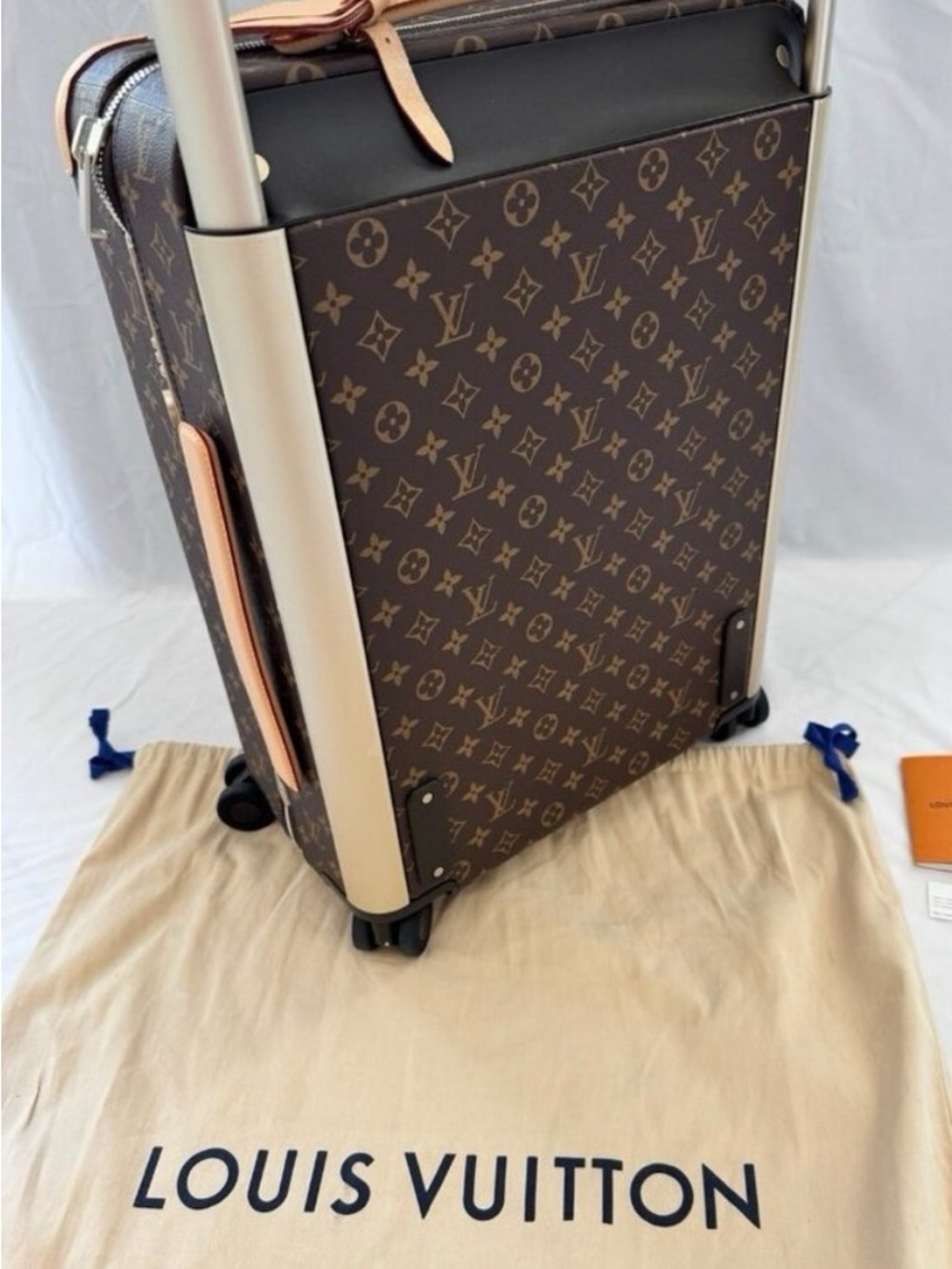 Louis Vuitton Monogram Canvas horizon 55 - Picture 3 of 3